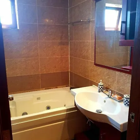 Diamond Apartment